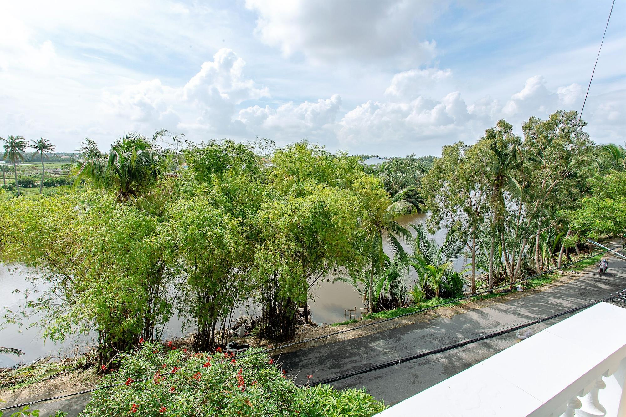 ฮอยอัน ออโรรา ริเวอร์ไซด์ โฮเต็ล แอนด์ สปา Hotel ภายนอก รูปภาพ
