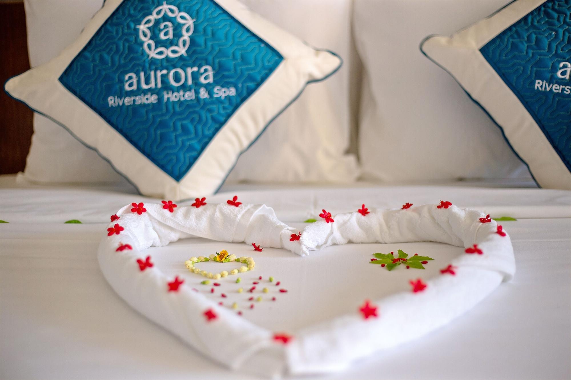 ฮอยอัน ออโรรา ริเวอร์ไซด์ โฮเต็ล แอนด์ สปา Hotel ภายนอก รูปภาพ